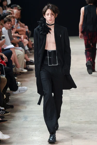 Look 31